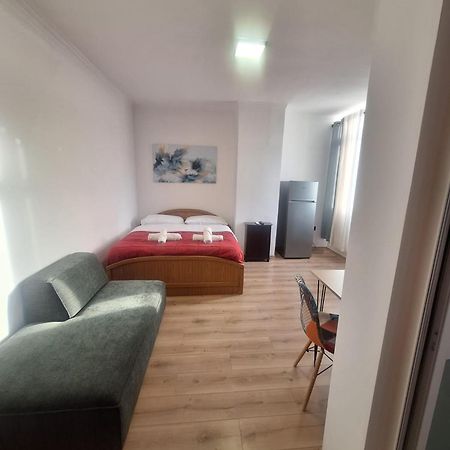 Albania Apartment Comfort Near Tirana City Center 外观 照片